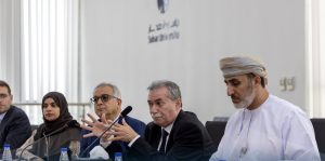 IMG_0058-300x149 جامعة صحار تستقبل وفد مؤسسة جسور لبحث سبل تعزيز التعاون والشراكة