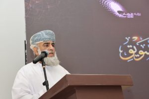 IMG_0428-300x200 تكريم الطلبة المجيدين في التحصيل الدراسي بولاية السويق ‏