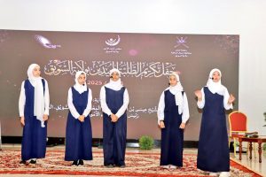 IMG_0432-300x200 تكريم الطلبة المجيدين في التحصيل الدراسي بولاية السويق ‏