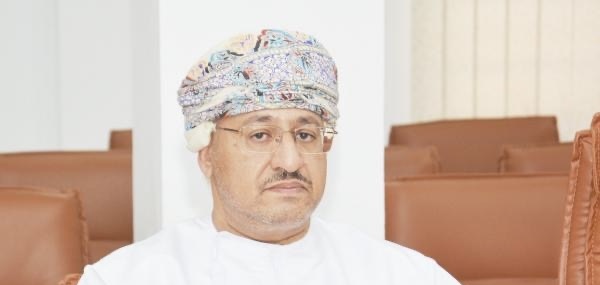 والي صحار يهنئ بعيد الأضحى المبارك ويحدد موعد إقامة صلاة العيد