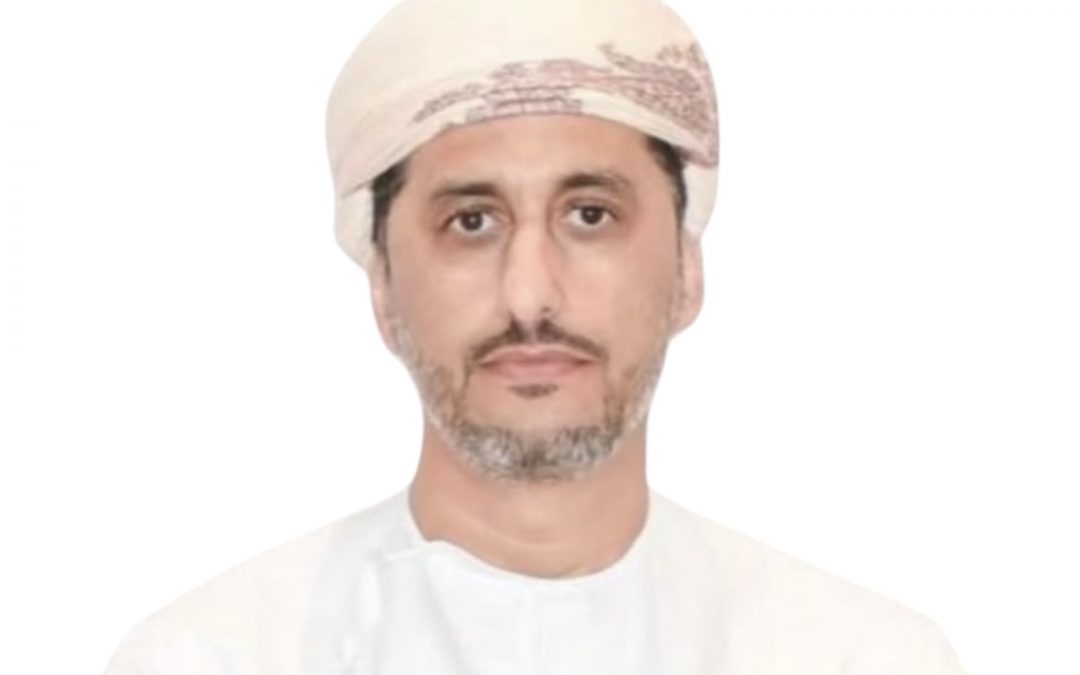 محافظ شمال الباطنة يهنئ بتشريف جلالة السلطان لأداء صلاة عيد الأضحى في صحار