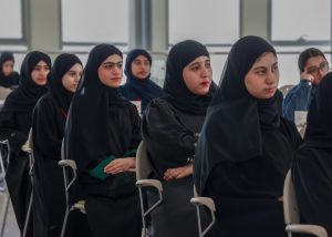 93cdbcf1-35c9-46d5-b9c6-0e25331d2c43-300x214 اختتام النسخة الرابعة من برنامج “صيفنا ريادة وإبداع” بشمال الباطنة
