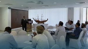IMG_4517-300x169 جامعة صحار تستضيف ورشة حول منهجيات البحث والكتابة الأكاديمية