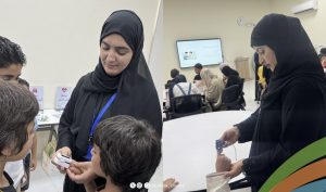 IMG_4656-300x177 ورشة “طبيب المستقبل” ضمن برنامج “صيفنا ريادة وإبداع” بمستشفى صحار