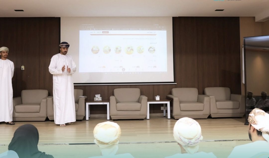استعراض مبادرات رقمية لتطوير القطاعين الزراعي والحيواني بشمال الباطنة