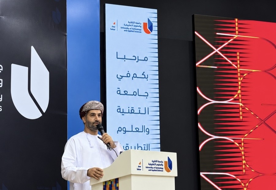 ورشة توعوية لطلبة البرنامج التأسيسي بجامعة التقنية والعلوم التطبيقية بصحار
