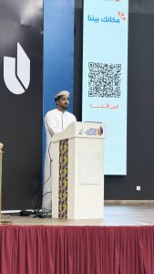 IMG_1496-169x300 لقاء تعريفي بالأندية الطلابية في جامعة التقنية والعلوم التطبيقية بصحار