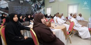 IMG_1586-300x149 ملتقى أخصائيي الأنشطة المدرسية بشمال الباطنة يبحث تطوير العمل الطلابي
